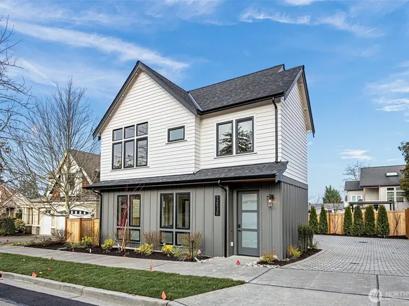 12530 NE 80th Place, Kirkland, WA 98033