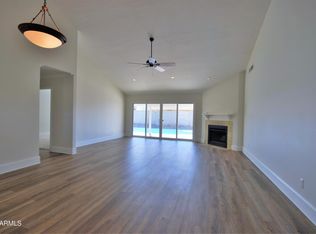 8845 W Carol Ave, Peoria, AZ 85345