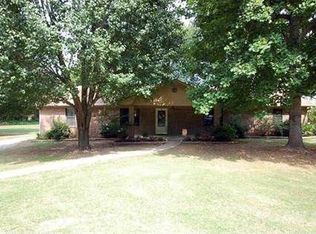 11 Leisure Valley Dr, Conway, AR 72032