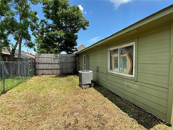 2nd image of 3014 Sienna Dr