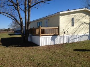 27 Jimmy Cir, Ray City, GA 31645