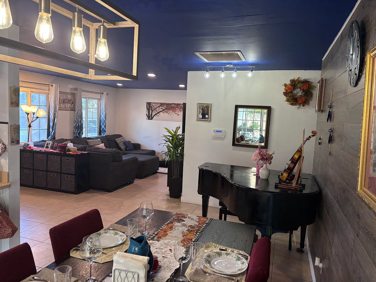 4 bed, 1536 sqft, $4,300 — Photo 3