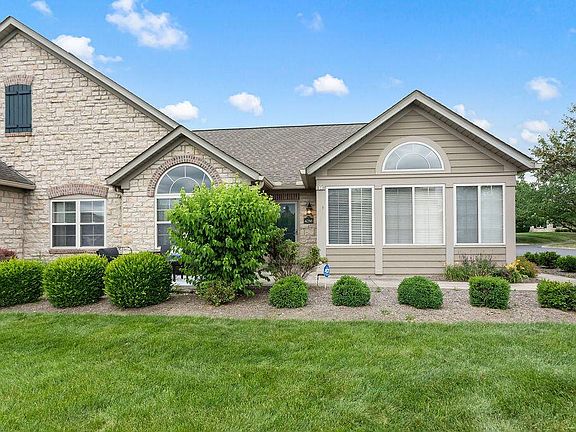 4th image of 4286 Waterside Pl #34