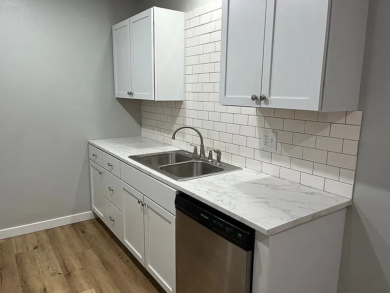123 Hannah Dr #1 — Photo 9