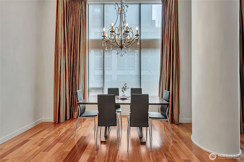 4th image of 900 Lenora Street #W103