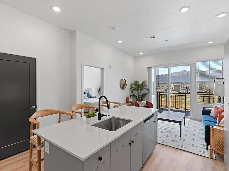 188 N 800th St E #4 — Photo 13