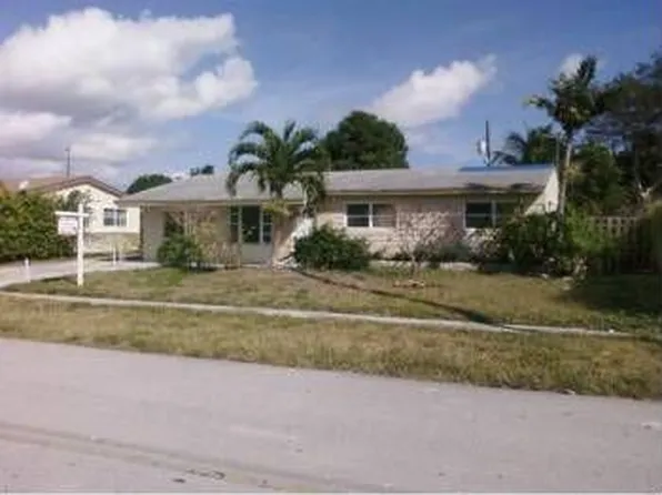 2710 NE 1st Ave, Pompano Beach, FL 33064