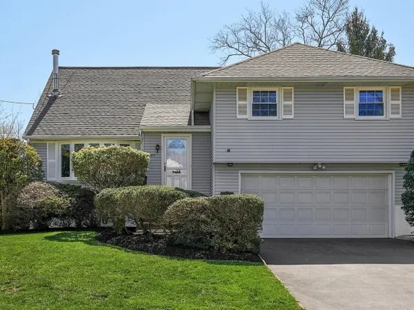 407 Cayuga Way, Westfield Town, NJ 07090