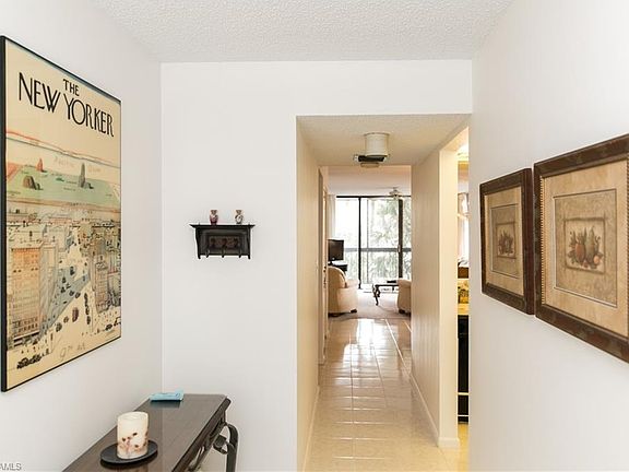 4th image of 651 Seaview Ct APT 208