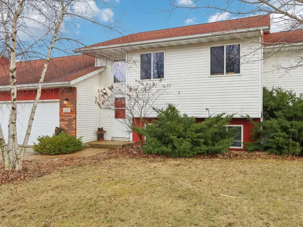 205 West Freidel DRIVE, Marshall, WI 53559