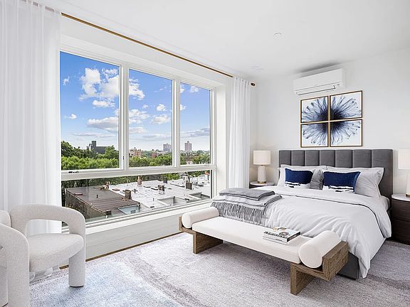 5th image of 1060 Jefferson Ave #5A