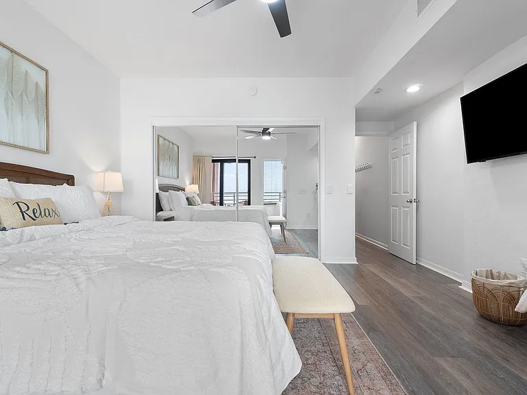 1390 Fort Pickens Rd #224 — Photo 33