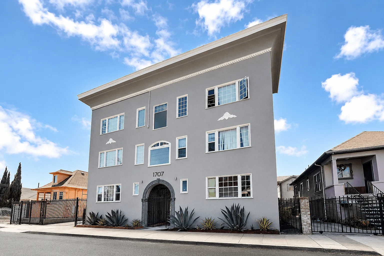 Cruz Haus — Photo 1