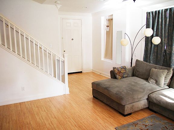 2nd image of 33507 Cedar Creek Ln