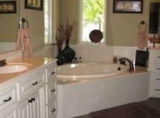 3930 Hanover Pl, Tyler, TX 75701