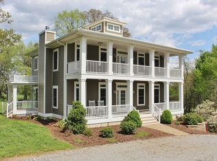 5427 Dowlen Rd, Cedar Hill, TN 37032