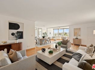 10725 Ohio Ave #PENTHOUSE 2, Los Angeles, CA 90024