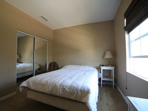 Second upstairs bedroom