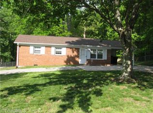 463 Hopkins Rd, Kernersville, NC 27284