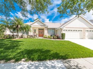 1601 Park Forest Blvd, Mount Dora, FL 32757