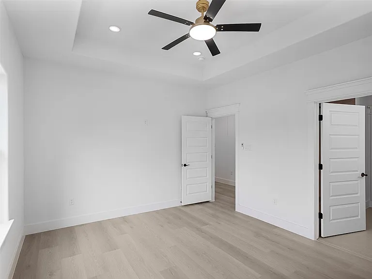 4103 E Toliver St — Photo 17