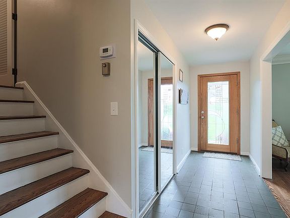4th image of 309 Compton Hills Dr