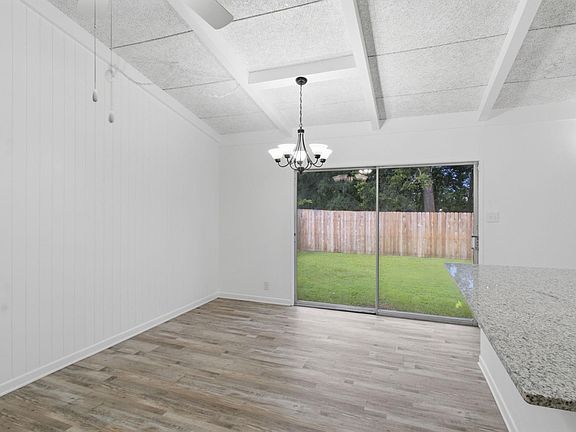 5th image of 4103 Forest Trl