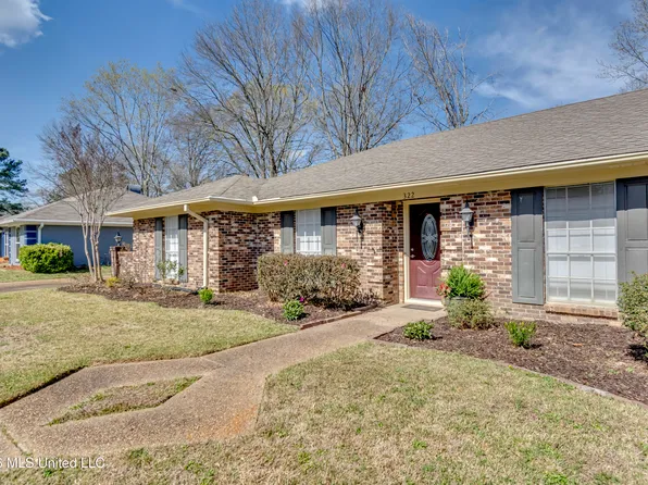 322 Millcreek Dr, Brandon, MS 39047