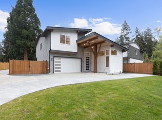 719 Edmonds Way, Edmonds, WA 98020