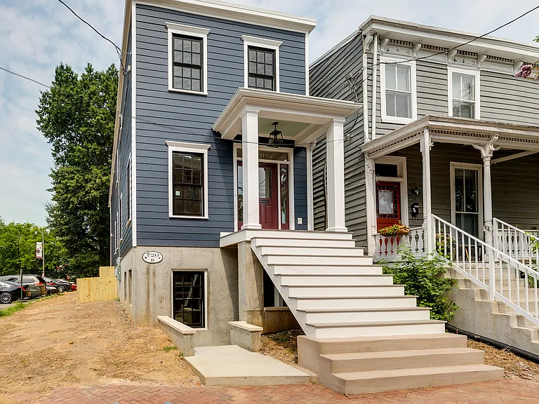 2-story 3 bed, 2.5 bath home elevated from street