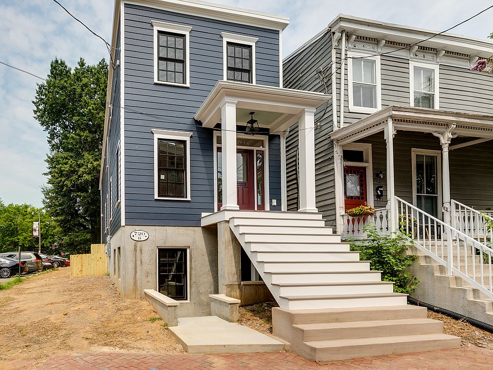 2-story 3 bed, 2.5 bath home elevated from street