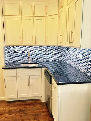 Rented by Bank Neary | media 33