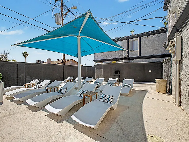 CenTria Townhomes 44 — Photo 26
