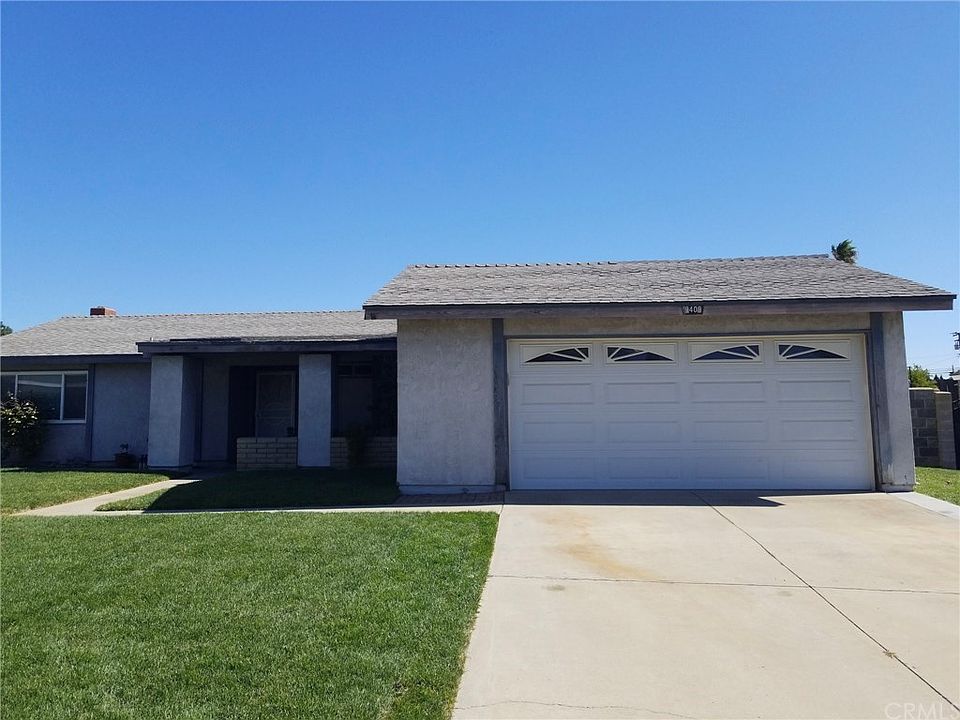 1st image of 9409 Almeria Ct
