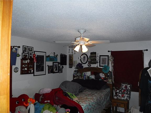 5th image of 209 Northview Ave