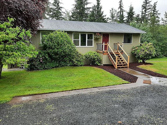 Front of house looking north