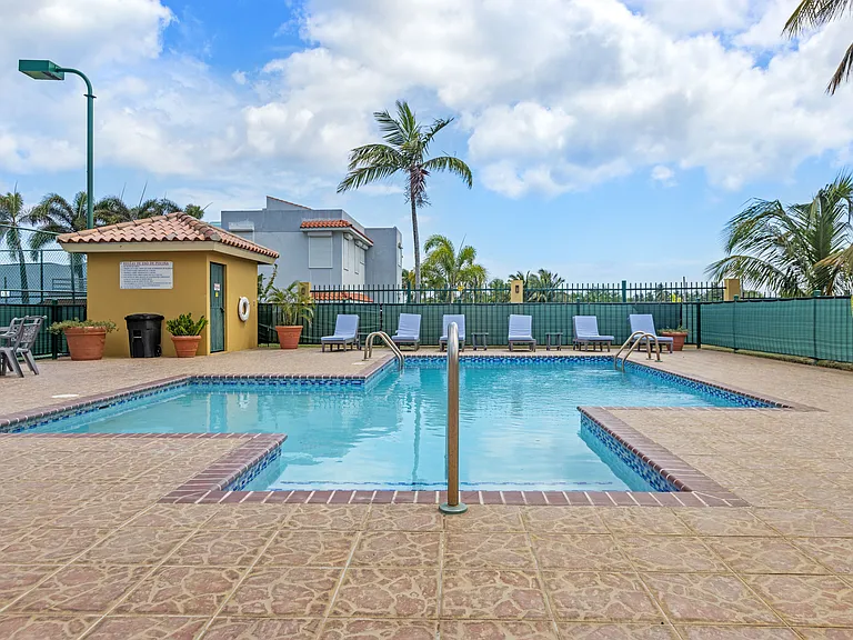 5103 Cond Royal Palm D101 — Photo 42