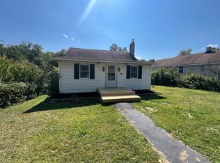 140 Glenmere Homesites Rd, Florida, NY 10921