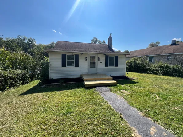 140 Glenmere Homesites Rd, Florida, NY 10921