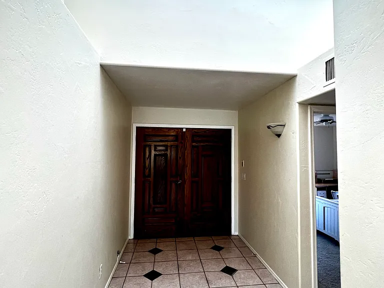 3910 E Via Del Verdemar — Photo 9