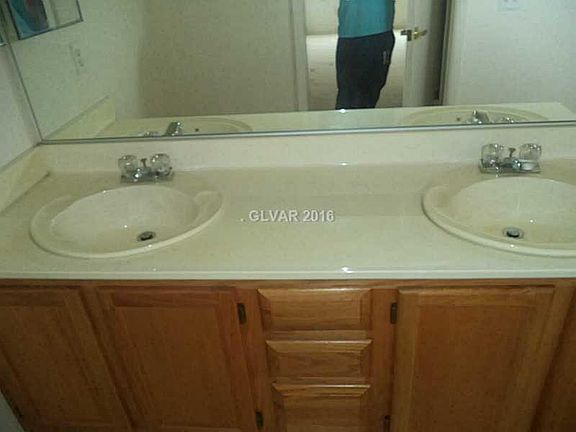 4th image of 3425 E Russell Rd Unit 161