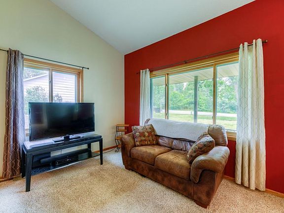 12914 8th Avenue N Zimmerman-4-web-Living Room