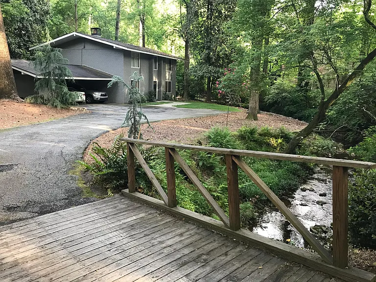 4889 Lake Forrest Dr — Photo 1