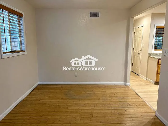 13575 E 13th Ave — Photo 7