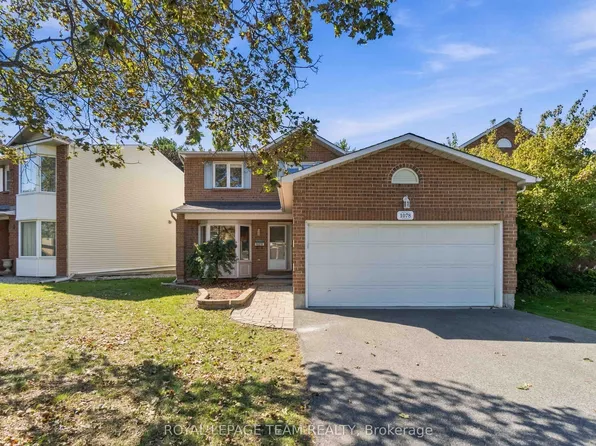 1078 Karsh Dr, Ottawa, ON K1G 4R1
