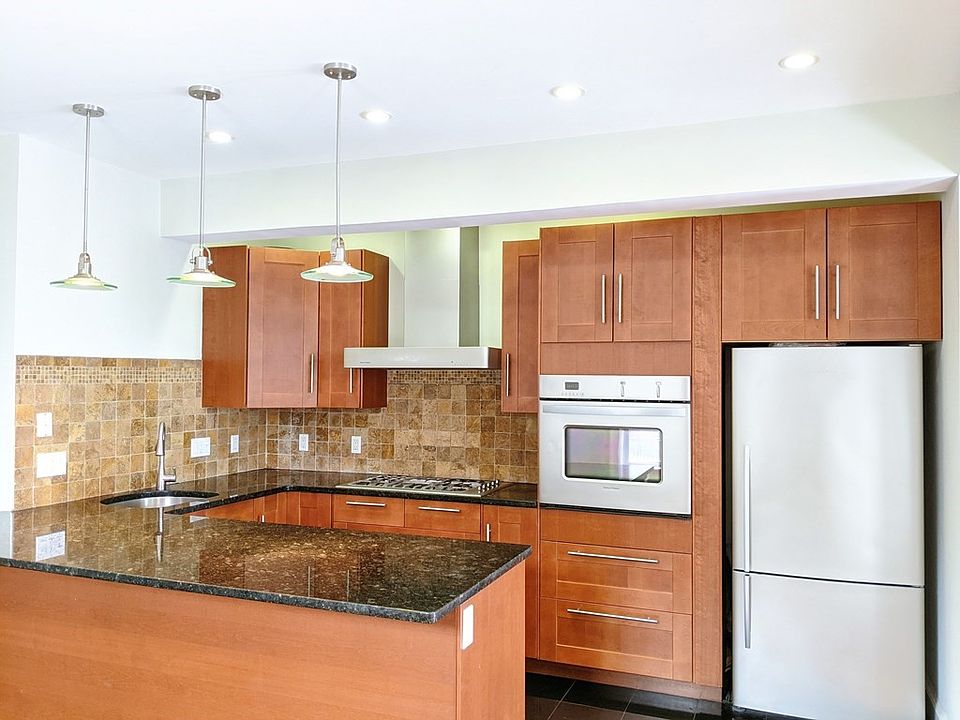1st image of 51A Bennington St #51A