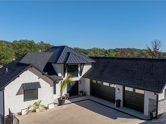 2nd image of 170 Hazelnut Dr
