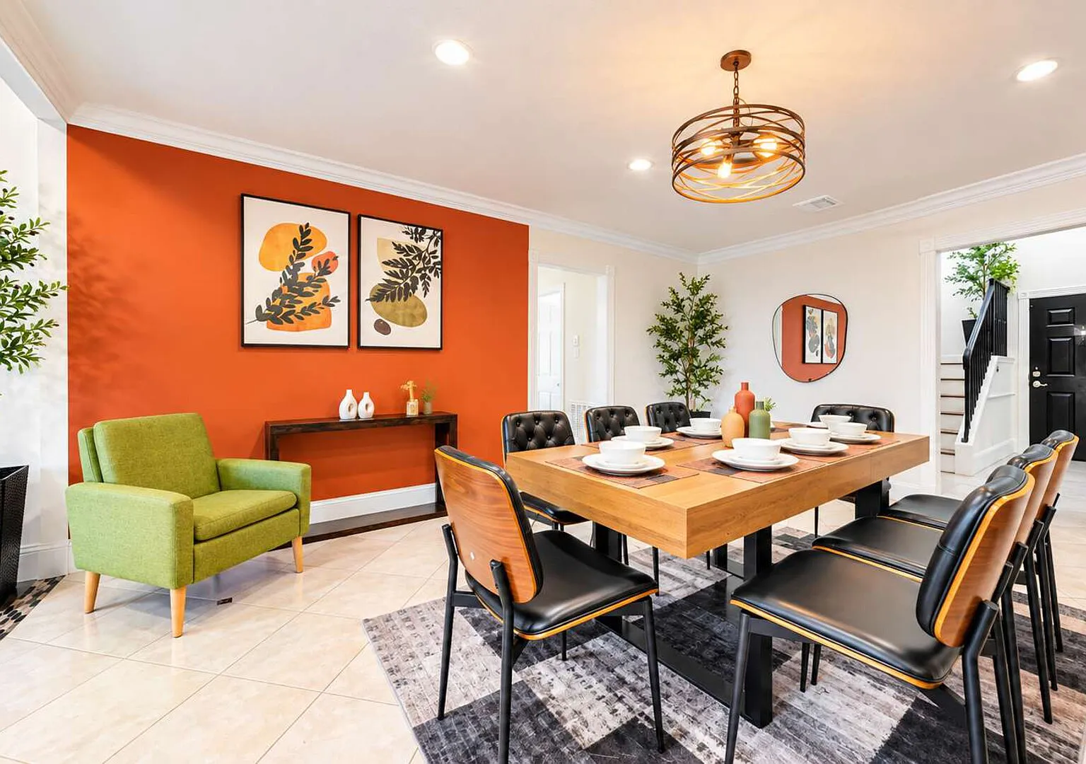 Spacious 6BR House | Sleeps 15 | Galleria | 1GB|WD — Photo 2