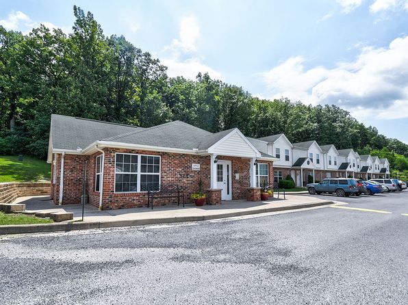 Catawba Club | 9 Catawba Dr, Berkeley Springs, WV