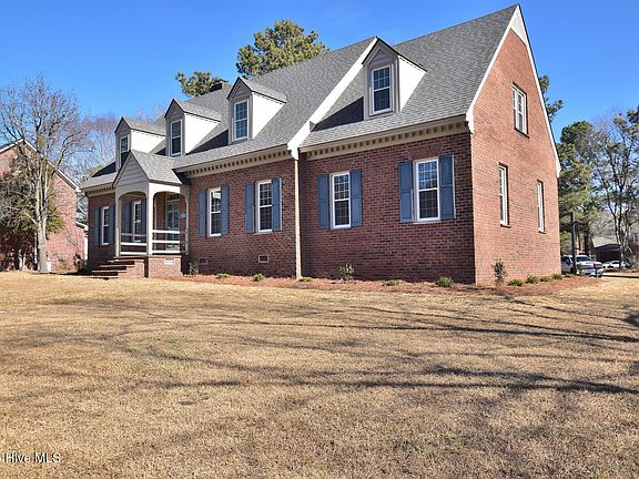 2nd image of 3001 Brassfield Drive